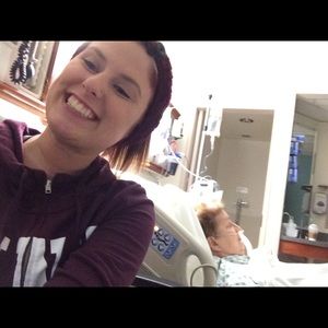 Meet your Posher, Laura